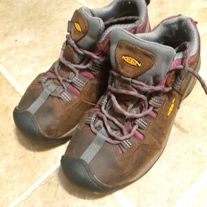 KEEN UTILITY Women’s Steel Toe Hiking Work Shoes